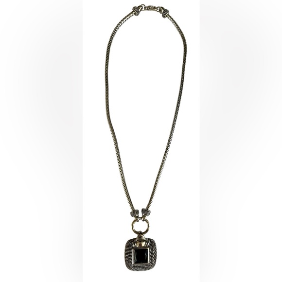 Hostess Pick 🥳☄️Brighton Silver and Black Necklace with Elegant Design - Picture 4 of 8